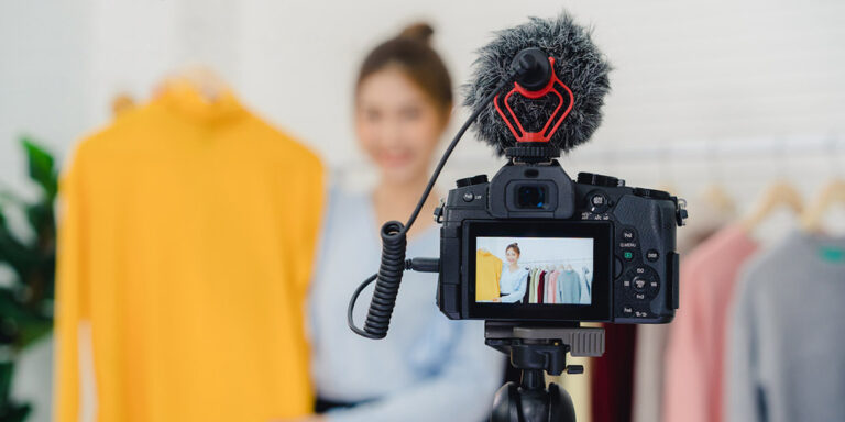 Online shopping: personalization, innovation and values are keys to winning over buyers